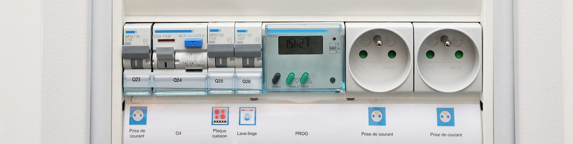 découvrez les meilleures pratiques, conseils et solutions pour l’électricité intérieure : installation, sécurité, choix des équipements et optimisation de votre réseau électrique domestique.