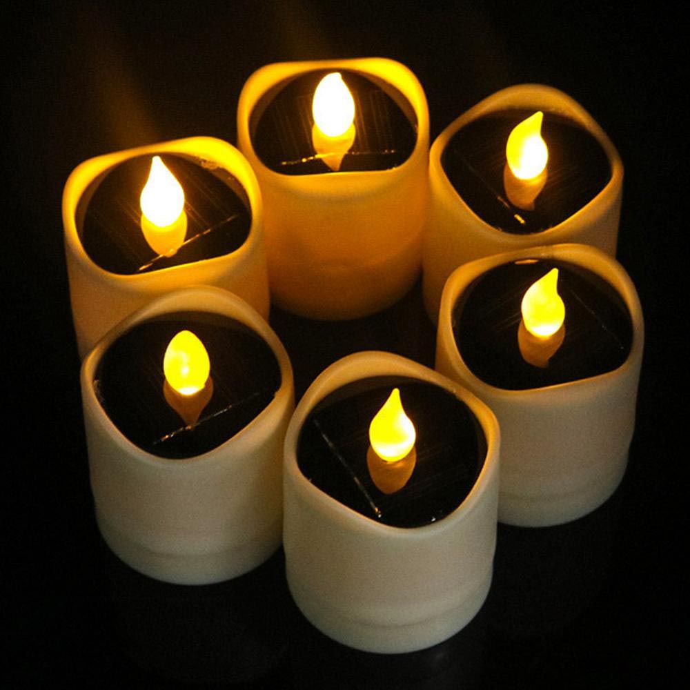 découvrez des alternatives à l'électricité pour éclairer votre maison : torches, bougies et lampes led solaires, des solutions pratiques et écologiques.